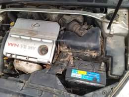 A picture of Es300 very sharp Everything is working perfectly Engine is sound