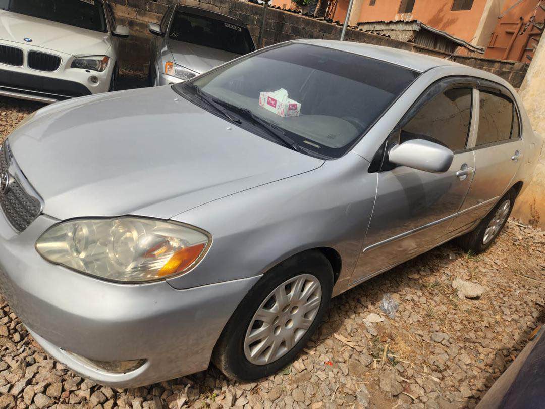 A picture of EXTREMELY CLEAN USED TOYOTA COROLLA LE 2007 MODEL