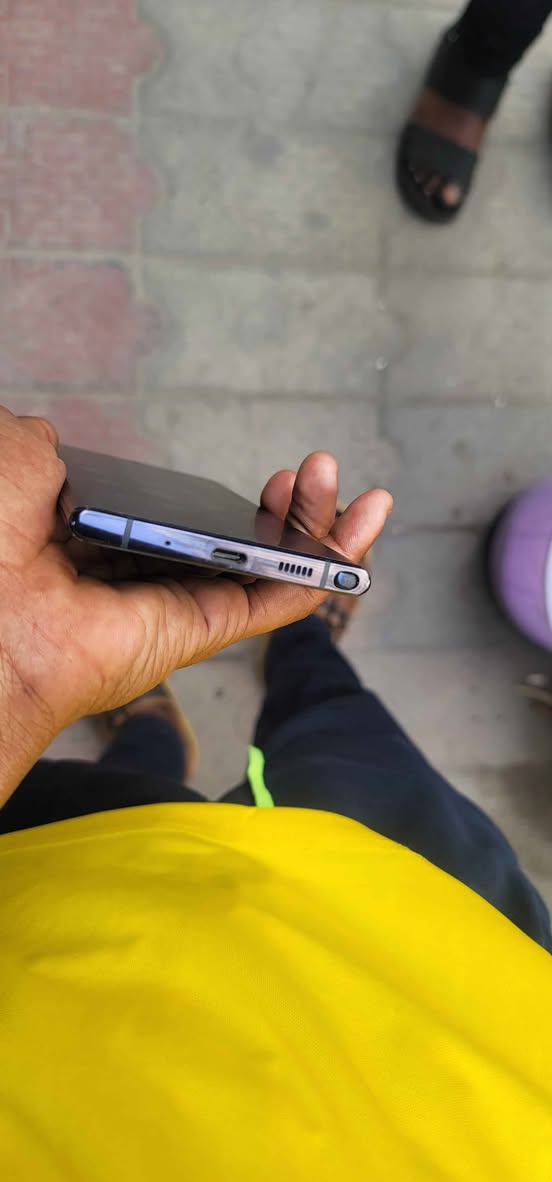 A picture of Samsung NOTE 10 5G