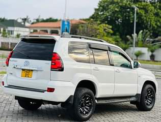 A picture of LANDCRUISER PRADO DYZ PRICE 49.8M 0765242424 Call WhatsApp INSTAGRAM Magari_Joshua