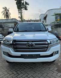 A picture of Chagua Unayotaka Nikupe details na bei Gar zipo sehem 1