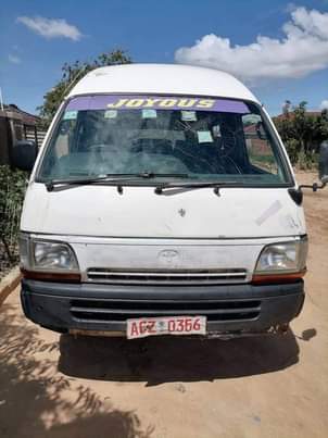 used toyota hiace