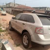 A picture of Ford edge 07