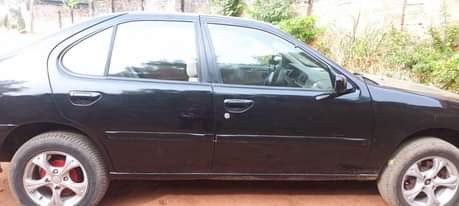 A picture of Neatly used Nissan Altima