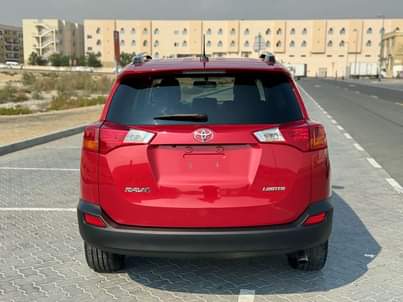 A picture of Toyota Rav4 2015 watsapp 0551513562
