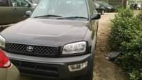 A picture of Make Toyota 09161519383 Model Rav4 Year 1998 Exterior Color Black