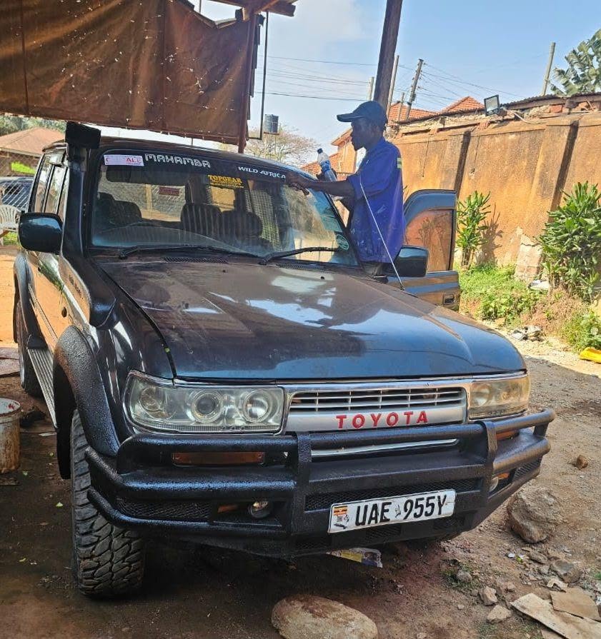 toyota land cruiser