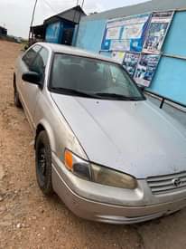 A picture of Shape first body Toyota Camry 2000