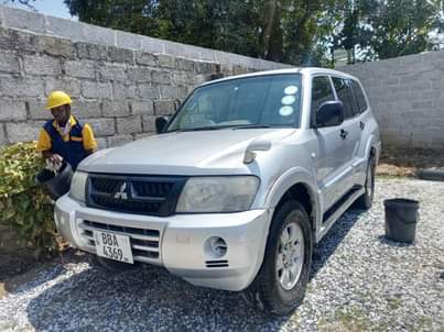 used mitsubishi pajero