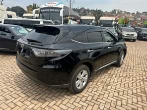 A picture of Toyota Harrier Model 2015 Engine 2 0cc Price 85M 0709788048