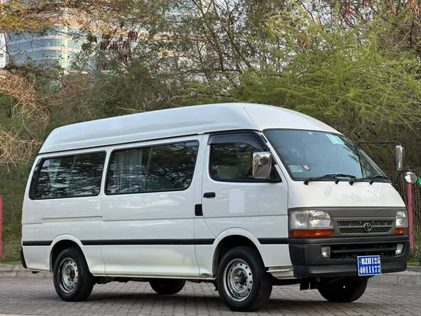 A picture of TOYOTA HIACE GL CALL 0659 222444