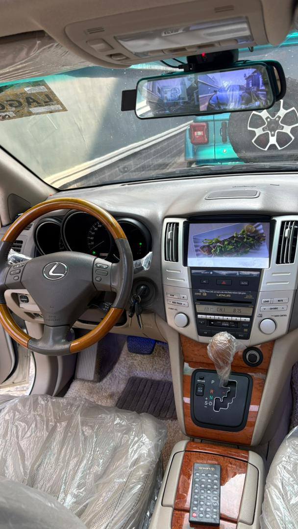 A picture of OFFLOADED 26 12 2025 ACCIDENT FREE LEXUS RX350 2009 Limited