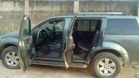 A picture of 2003 Nissan 2000 Nice