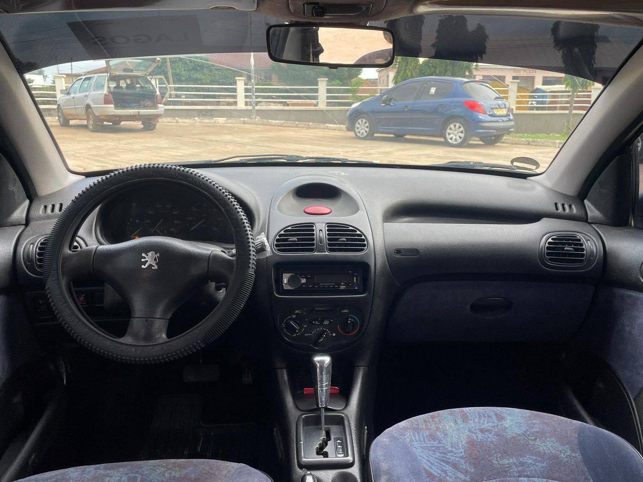 A picture of PEUGEOT AUTOMATIC