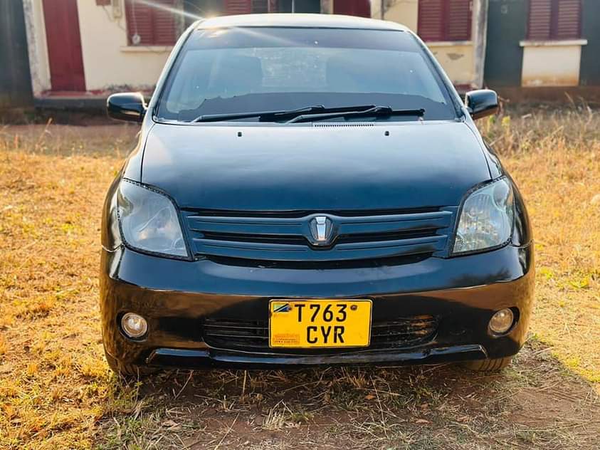 used toyota ist