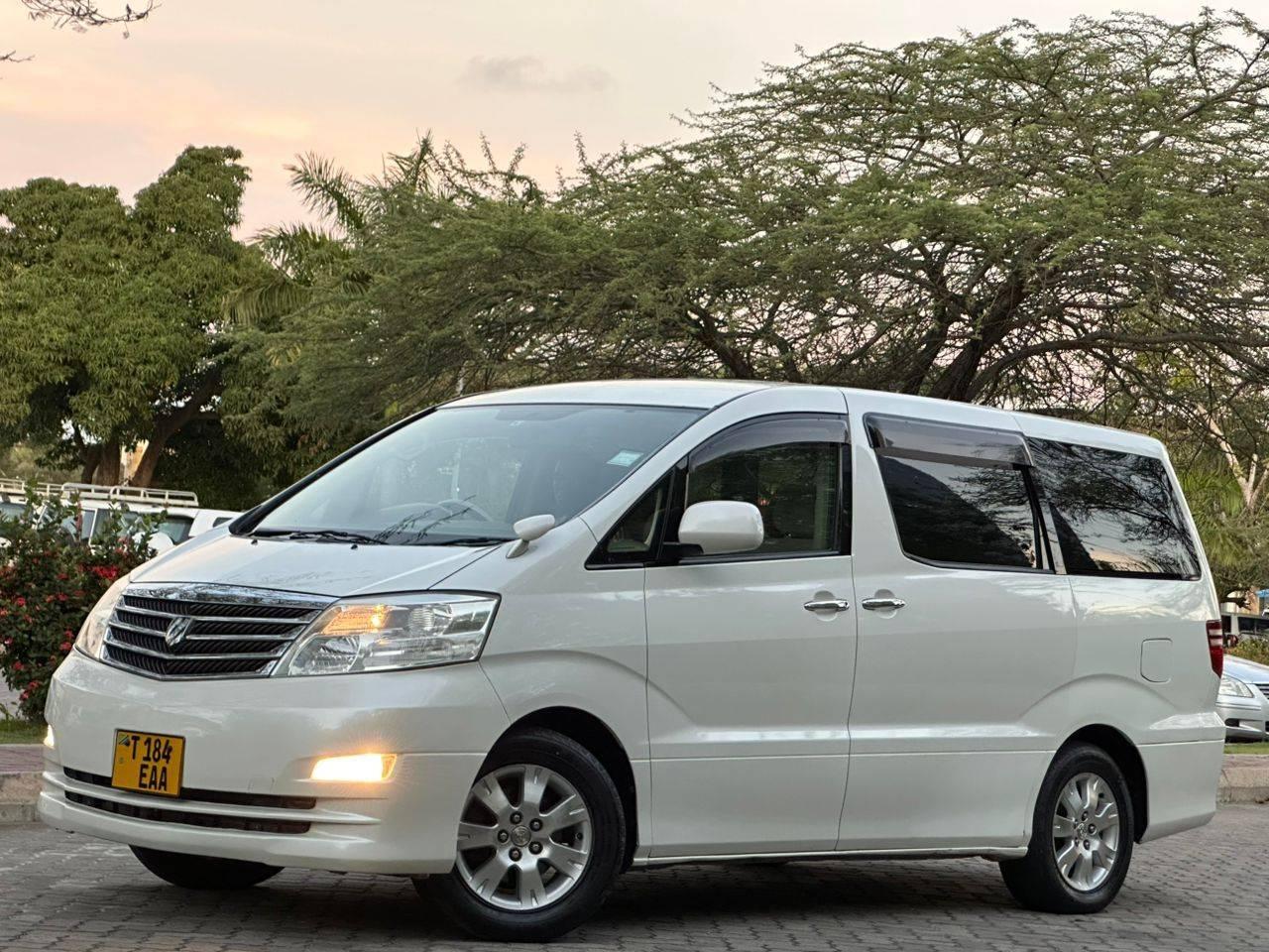 A picture of TOYOTA ALPHARD