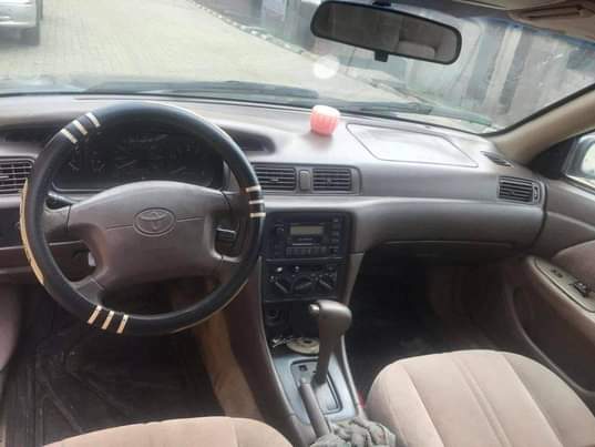 A picture of 1998 Toyota Tinylight