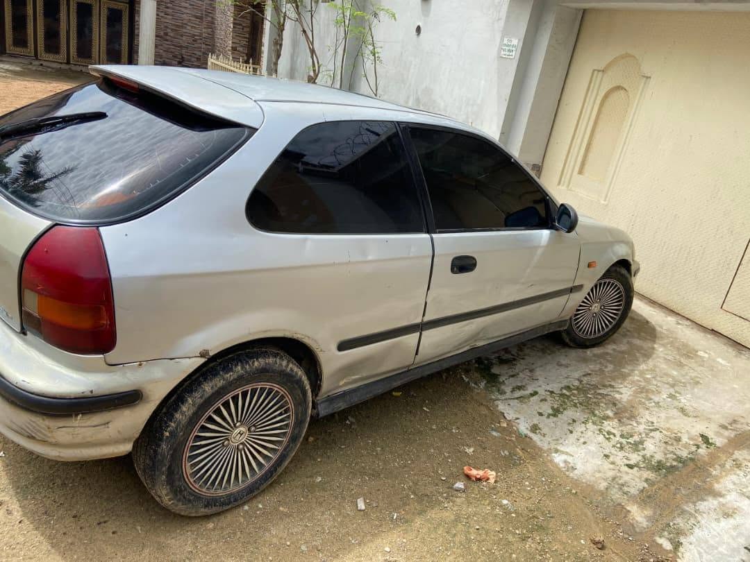 A picture of DISTRESS SALES SUPER CLEAN USED HONDA CIVIC FIRST BODY ENGINE