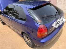 A picture of Honda Civic fish eye one door