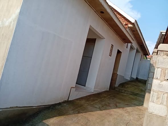 houses matugga