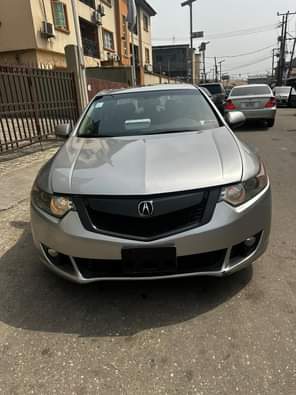 A picture of LUXURY DEAL ACURA TSX 2010 TOKS STANDARD FIRSTBODY ECO BOOST