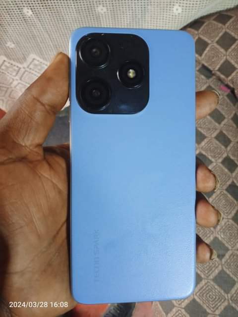 tecno spark