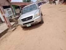 A picture of Honda pilot 03