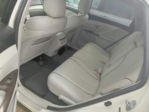 A picture of 2010 Toyota venza toks V6 engine reverse camera Powe booth