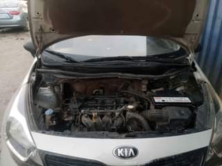 A picture of Kia Rio 2014 manual