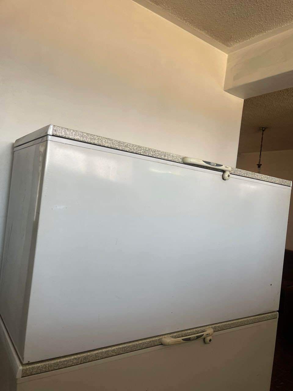 classifieds/fridges