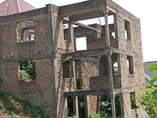 A picture of URGENT SALE 85M SHELL FLAT BUILDING FOR SALE MONEY NEEDED