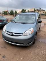 A picture of Toyota Sienna 2007