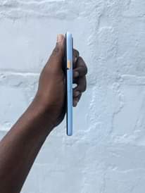 A picture of Google pixel 4a Gb128 Ram6 Imenyooka mno Haina crack Location