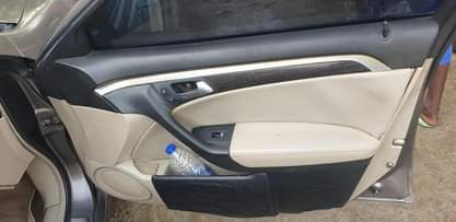 A picture of Acura TL