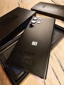 A picture of QUICK CASH NEEDED SAMSUNG S23 ULTRA 5G 1 300 000