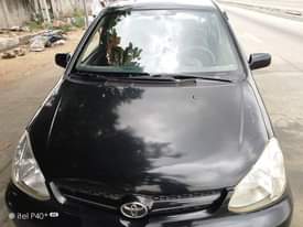 A picture of 2005 Toyota Yaris ECHO Excellent