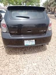 A picture of Neatly Used Pointiac Vibe 2009 Model Engine Gear very perfect