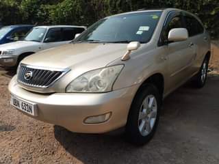 A picture of TOYOTA HARRIER