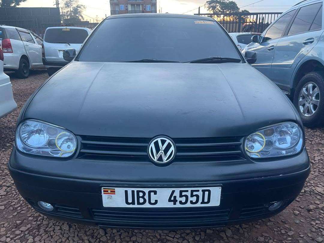 A picture of Volkswagen Golf