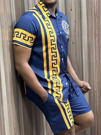 A picture of Full pens shirts