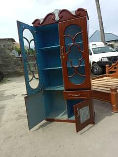 A picture of NAUza kabat la vyombo mbao 185 nipgie 0689319654