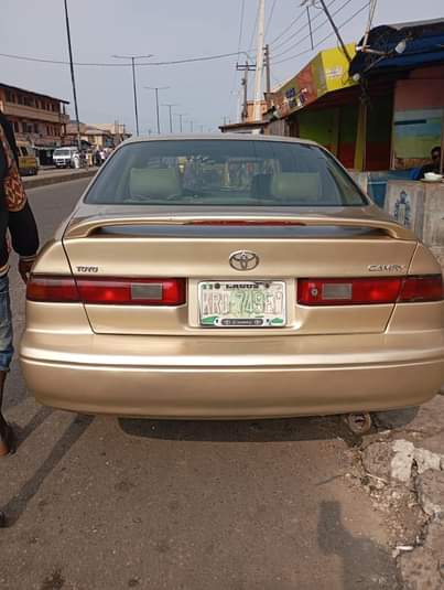 A picture of Toyota Camry Tiny light