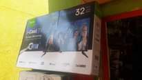 A picture of SYNIXI 32 BRANDNEW FRAMELESS TV 360 000 CALL 0701627821
