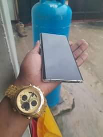 A picture of Mzungu wa roho maphone