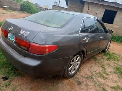 A picture of 2005 Honda Eod