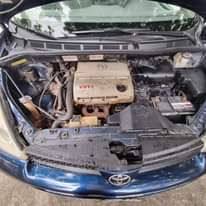 A picture of Toyota Sienna 2004