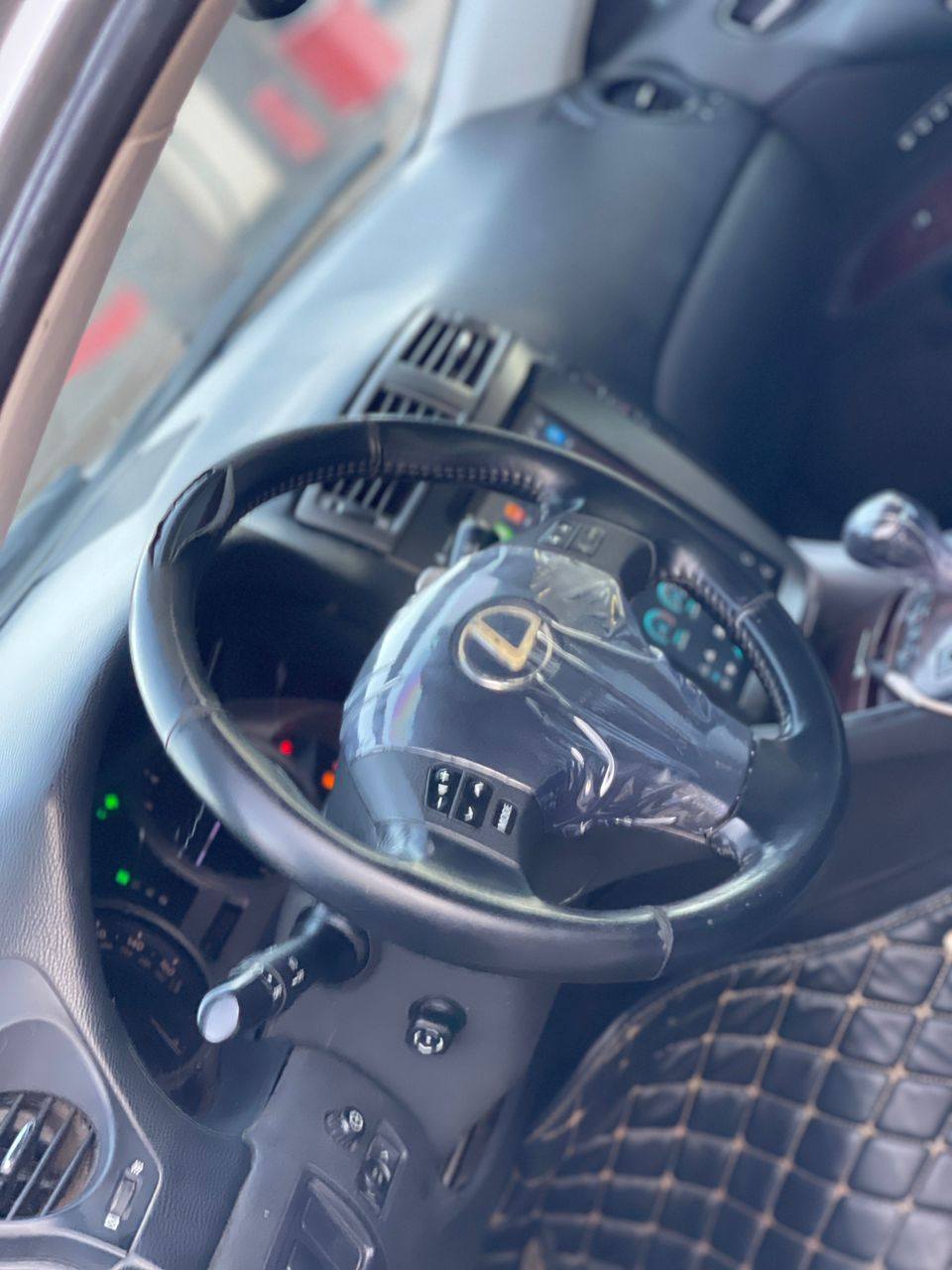 A picture of Clean numbered Lexus IS350 available for sale Engine silent Gearbox