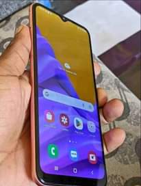 A picture of Samsung galaxy A04e iko kigamboni kisiwani