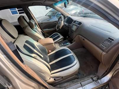 A picture of 02 Acura MDX