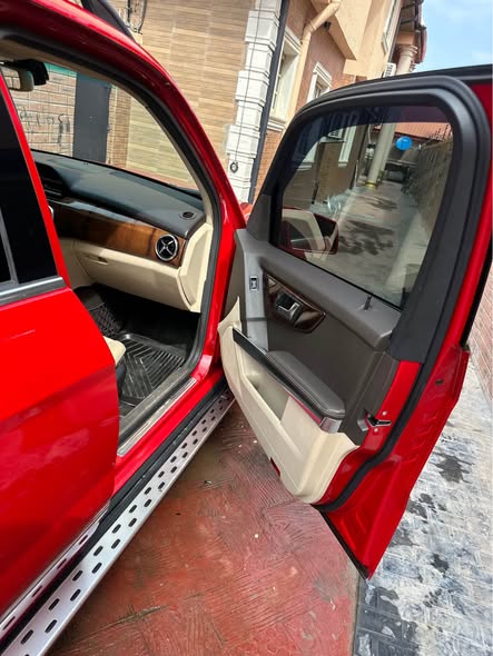 A picture of Barely used 2013 GLK 350
